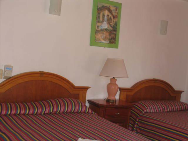 Hotel y Suites Bugambilias Rincon de Guayabitos Bagian luar foto