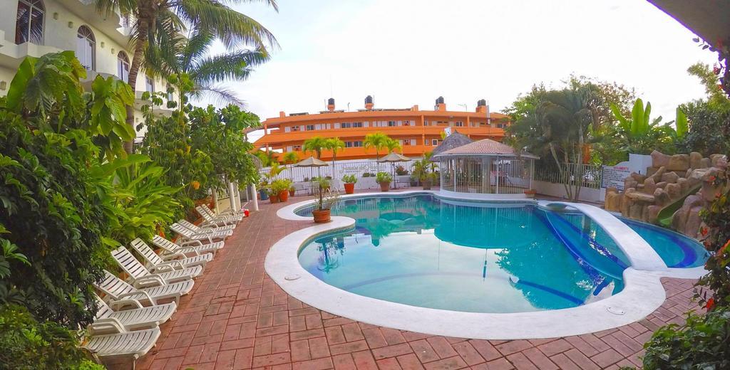 Hotel y Suites Bugambilias Rincon de Guayabitos Bagian luar foto